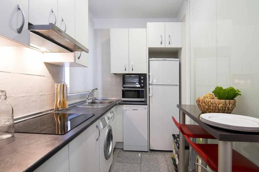 Eco Center Granatensis Catedral 2 Habitaciones Free Parking Гранада Екстериор снимка